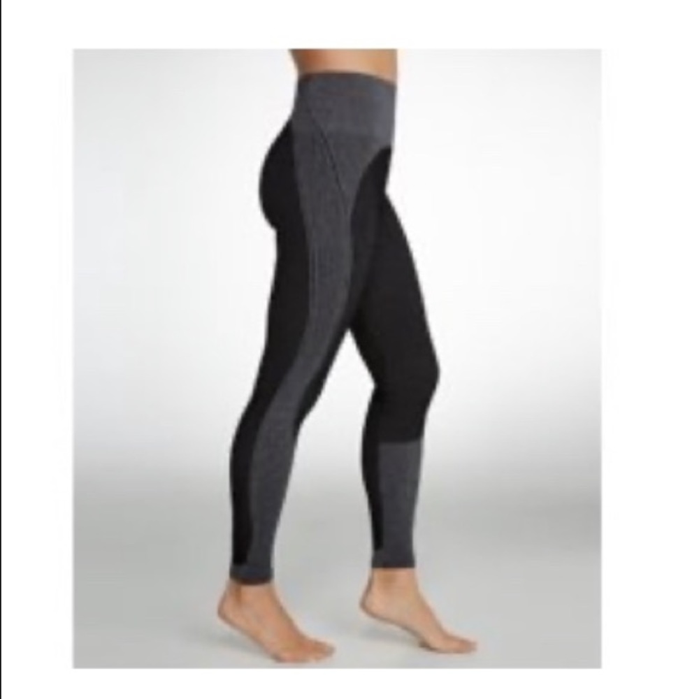Spanx Curve Seamless leggings